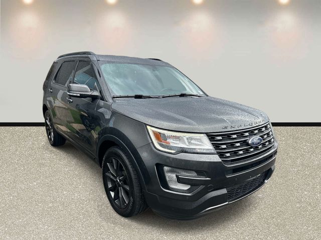 Used 2017 Ford Explorer - photo 6