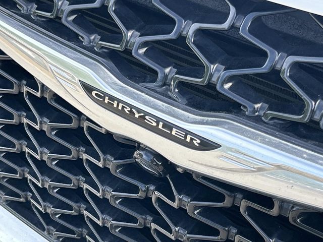 Used 2022 Chrysler Pacifica - photo 12