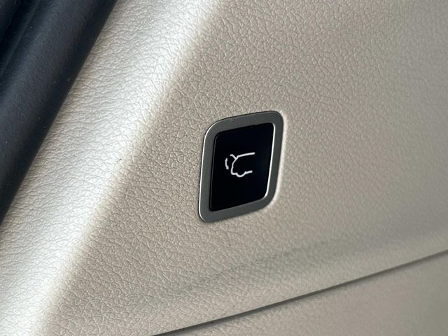 Used 2022 Chrysler Pacifica - photo 28