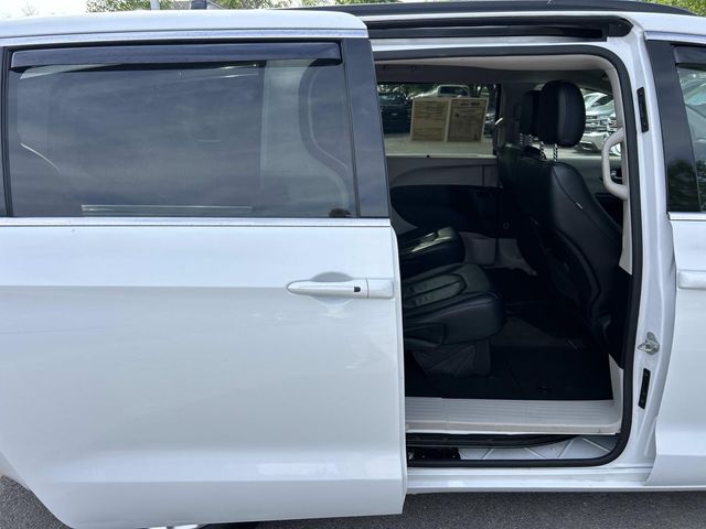 Used 2022 Chrysler Pacifica - photo 29