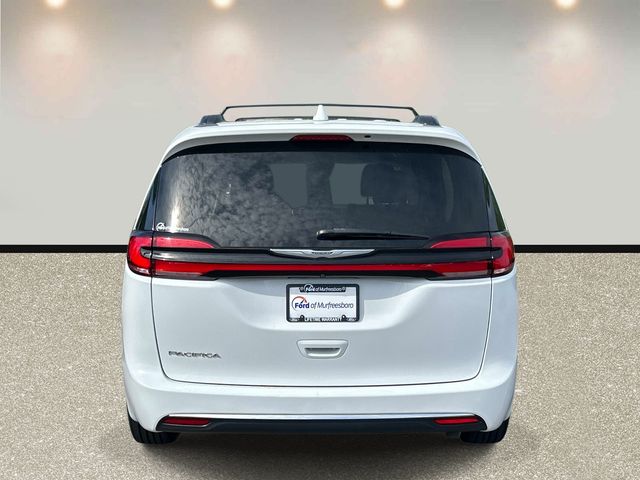 Used 2022 Chrysler Pacifica - photo 8