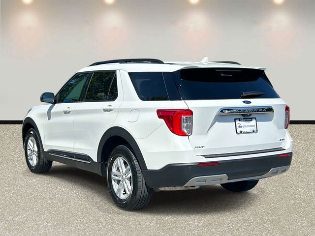 Used 2024 Ford Explorer - photo 2