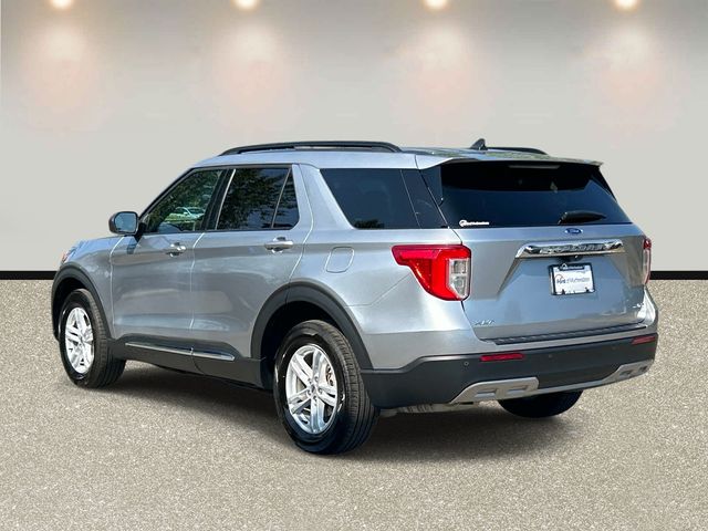 Used 2023 Ford Explorer - photo 2