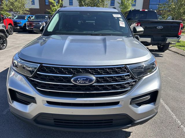 Used 2023 Ford Explorer - photo 2