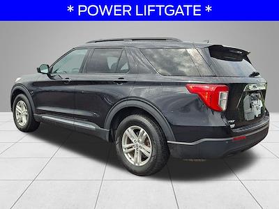 Used 2022 Ford Explorer - photo 2