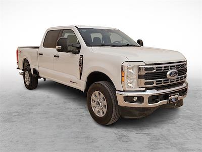 Used 2024 Ford F-250 - photo 1