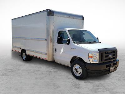 Used 2022 Ford E-350 - photo 1