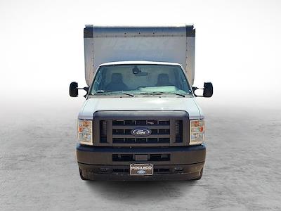 Used 2022 Ford E-350 - photo 1
