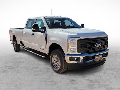 2025 Ford F-250 Crew Cab 4WD Pickup for sale #SEC12588 - photo 1
