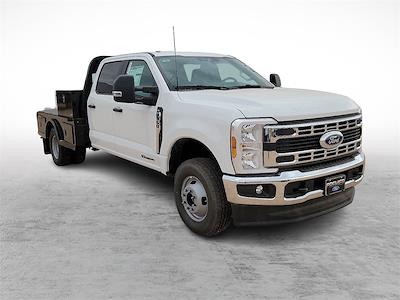 New 2025 Ford F-350 XL Crew Cab 4WD Flatbed Truck for sale #SEC95487 - photo 1
