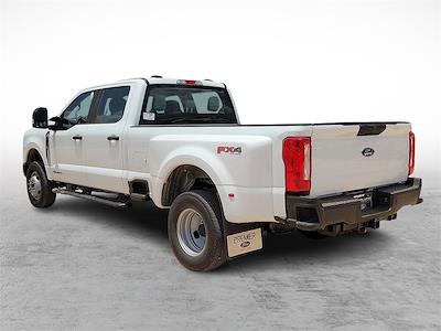 2025 Ford F-350 Crew Cab DRW 4x4 Pickup for sale #SED41514 - photo 2
