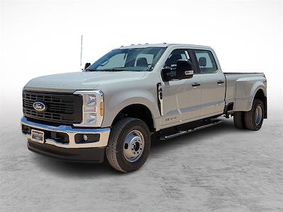 2025 Ford F-350 Crew Cab DRW 4x4 Pickup for sale #SED50772 - photo 1
