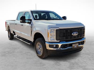 2025 Ford F-250 Crew Cab 4WD Pickup for sale #SED60722 - photo 1