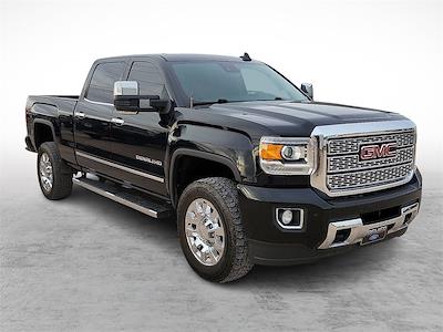 Used 2018 GMC Sierra 2500 Denali Crew Cab for sale #T205147 - photo 1