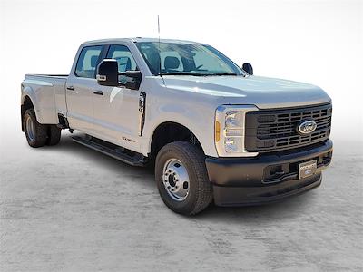 2026 Ford F-350 Crew Cab DRW 4WD Pickup for sale #TEC27620 - photo 1