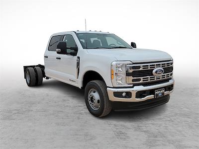 New 2026 Ford F-350 Crew Cab Cab Chassis for sale #TEC61284 - photo 1