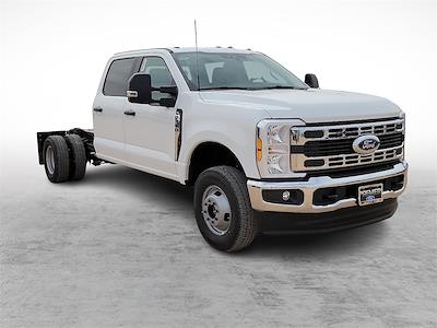 2026 Ford F-350 Crew Cab DRW 4WD Cab Chassis for sale #TEE04655 - photo 1
