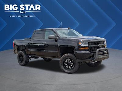 2018 Chevrolet Silverado 1500 Crew Cab 4WD Pickup for sale #TG574664 - photo 1