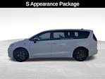 Used 2024 Chrysler Pacifica Select Minivan for sale #23070A - photo 3