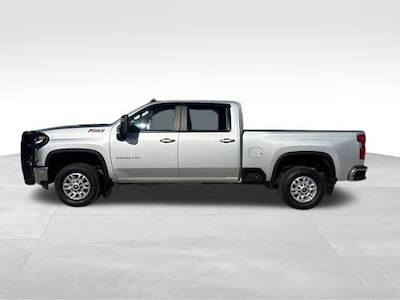 Used 2022 Chevrolet Silverado 2500 - photo 1