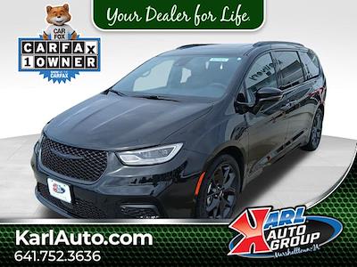2024 Chrysler Pacifica FWD Minivan for sale #22752A - photo 1