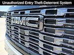 New 2025 GMC Sierra 2500 Denali Ultimate Crew Cab 4x4 Pickup for sale #22833 - photo 33