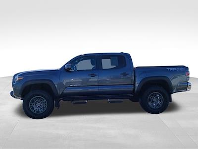 Used 2022 Toyota Tacoma - photo 1