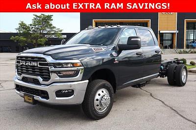 New 2025 Ram 3500 Tradesman Crew Cab 4x4 60 CA Cab Chassis for sale #B60183 - photo 1