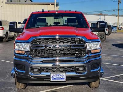 2024 Ram 3500 Crew Cab DRW 4x4, Pickup for sale #T391370 - photo 2