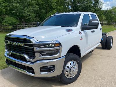 New 2025 Ram 3500 Tradesman Crew Cab 4x4 60 CA Cab Chassis for sale #535842 - photo 1