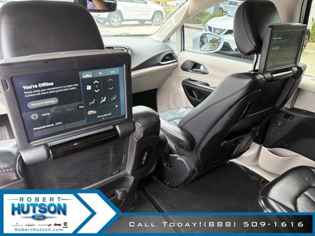 Used 2022 Chrysler Pacifica - photo 8
