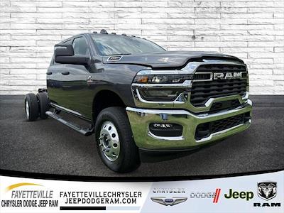 New 2025 Ram 3500 Tradesman Crew Cab 4x4 60 CA Cab Chassis for sale #G589284 - photo 1