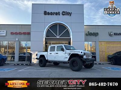 Used 2021 Jeep Gladiator - photo 1