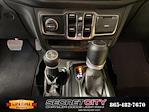 2020 Jeep Gladiator Crew Cab 4x4 Pickup for sale #L540622A - photo 22