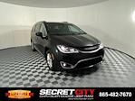 2018 Chrysler Pacifica FWD Minivan for sale #R181397A - photo 1