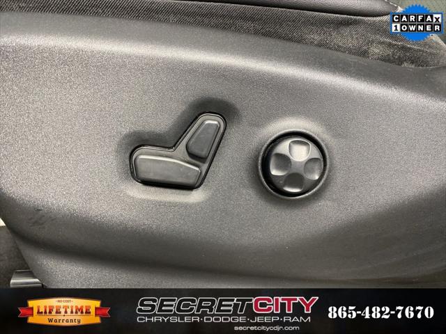 Used 2024 Chrysler Pacifica - photo 15