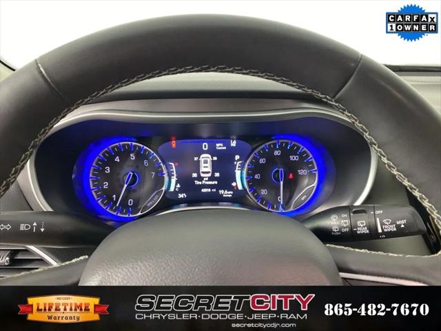 Used 2024 Chrysler Pacifica - photo 20