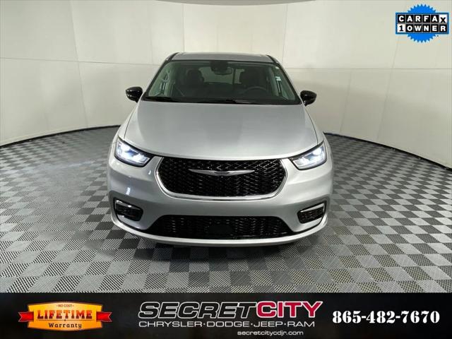 Used 2024 Chrysler Pacifica - photo 6
