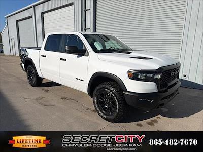 Used 2025 Ram 1500 - photo 1
