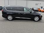 2018 Chrysler Pacifica FWD Minivan for sale #7L5266A - photo 4