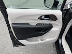 2018 Chrysler Pacifica FWD Minivan for sale #7L5266A - photo 7