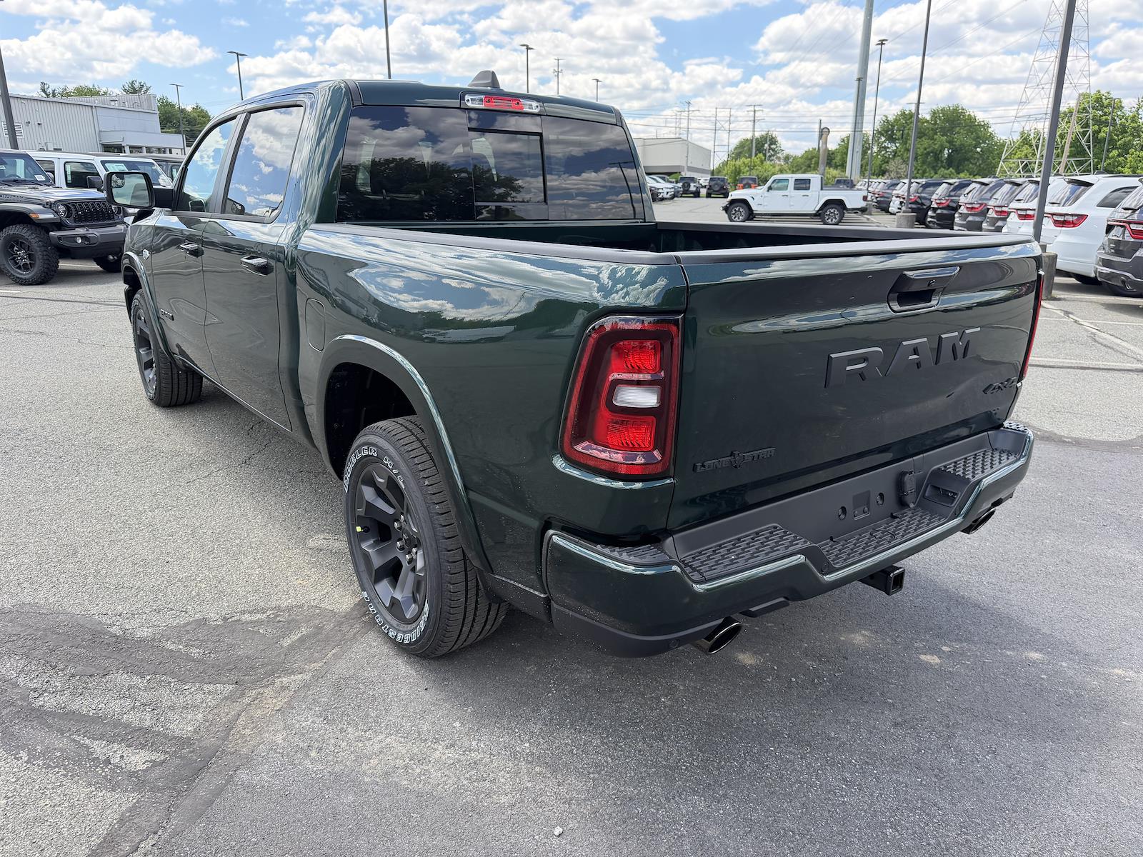New 2026 Ram 1500 - photo 2