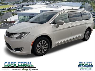 Used 2020 Chrysler Pacifica - photo 1
