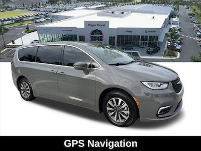 2022 Chrysler Pacifica FWD Minivan for sale #W26092971T1 - photo 2