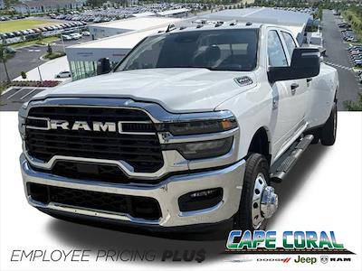 New 2025 Ram 3500 Tradesman Crew Cab 4x4 DRW Pickup for sale #W5T505431 - photo 1