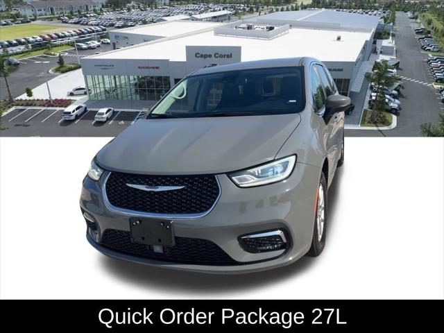 Used 2023 Chrysler Pacifica - photo 70