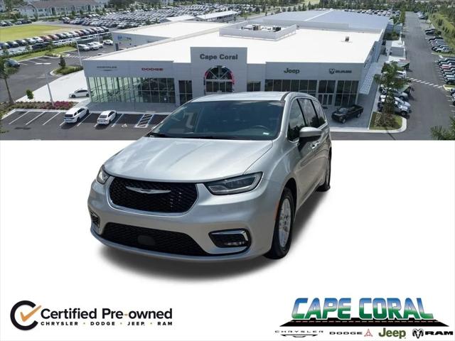 Used 2023 Chrysler Pacifica - photo 8