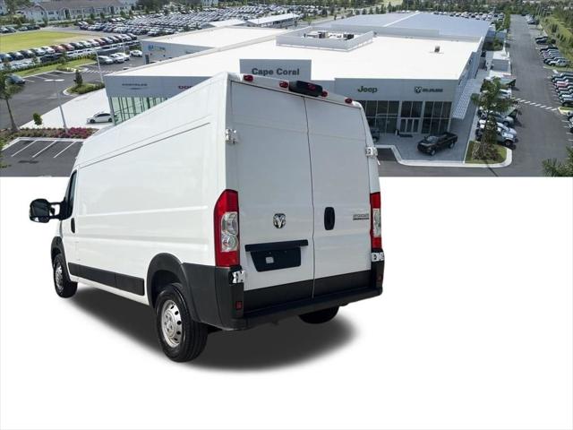 Used 2023 Ram ProMaster 2500 - photo 2