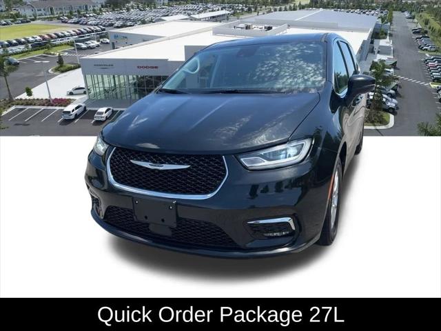 Used 2023 Chrysler Pacifica - photo 60