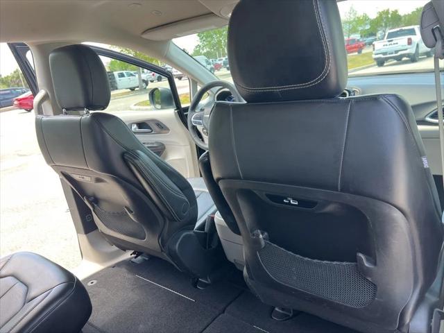 Used 2023 Chrysler Pacifica - photo 26